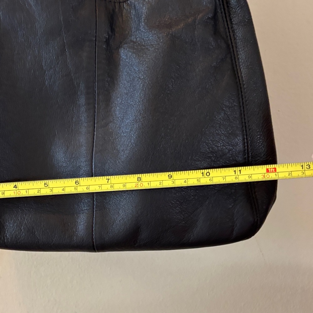 Coach Ashley Hobo Black Leather Shoulder Bag with Gold Script Logo - Picture 5 of 10